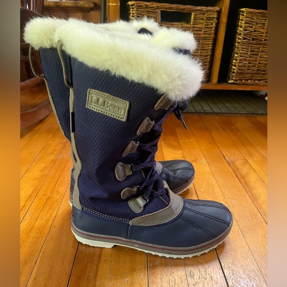 L.L. Bean Shoes - L.L. Bean Blue and Brown Snow Boots